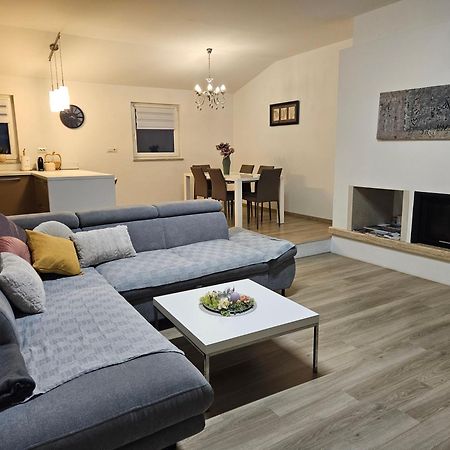 Apartment Robi Umag Kültér fotó